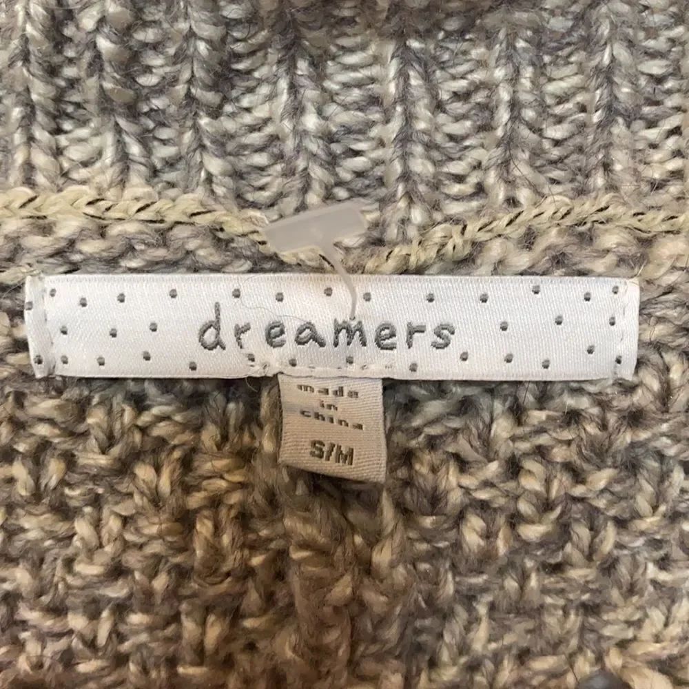 Dreamers Cardigan - Picture 3 of 4